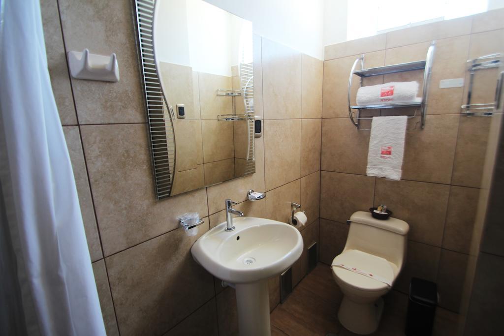 Hotel B'Liam Tumbes Dış mekan fotoğraf
